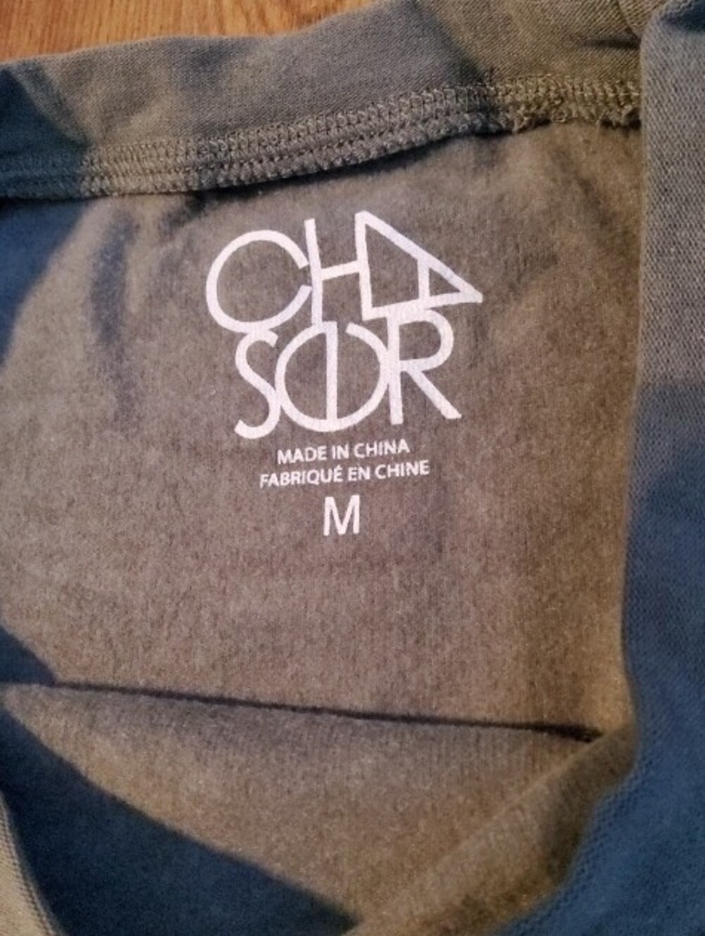 Chaser Cropped Batwing Pullover NIP NWT Medium So Cute! - Picture 10 of 16